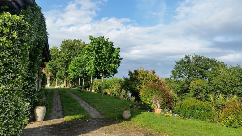 Bed and Breakfast Il Casale Del Sogno Ardea Exterior foto